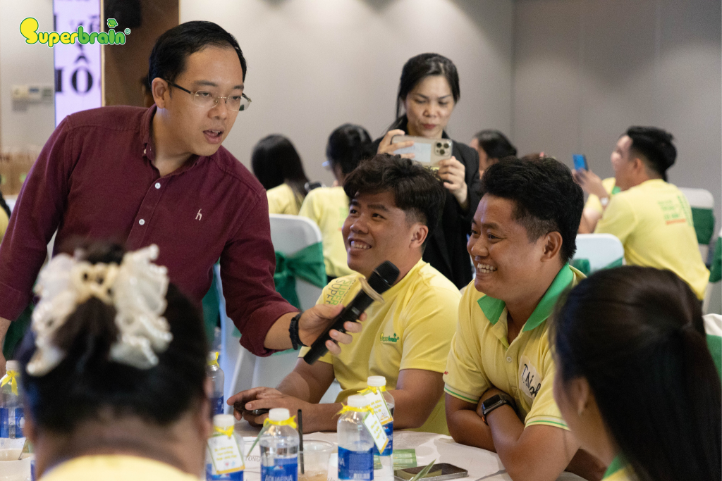 Workshop: AI LÀM CHỦ AI tại Superbrain- Diễn giả Thầy Nguyễn Phi Long 